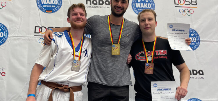 Deutsche Meisterschaft im Kickboxen: Davide Nicolaci vom JSV Lippstadt e.V. holt den Titel in Hamburg zum dritten Mal in Folge