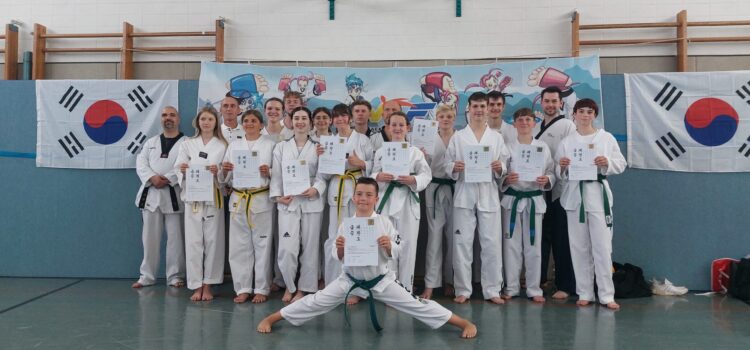 Taekwondo-Prüfung: JSV-Mitglieder erfolgreich in Lippstadt